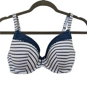 Cacique Lightly Lined Cotton Tshirt Bra  32 DD